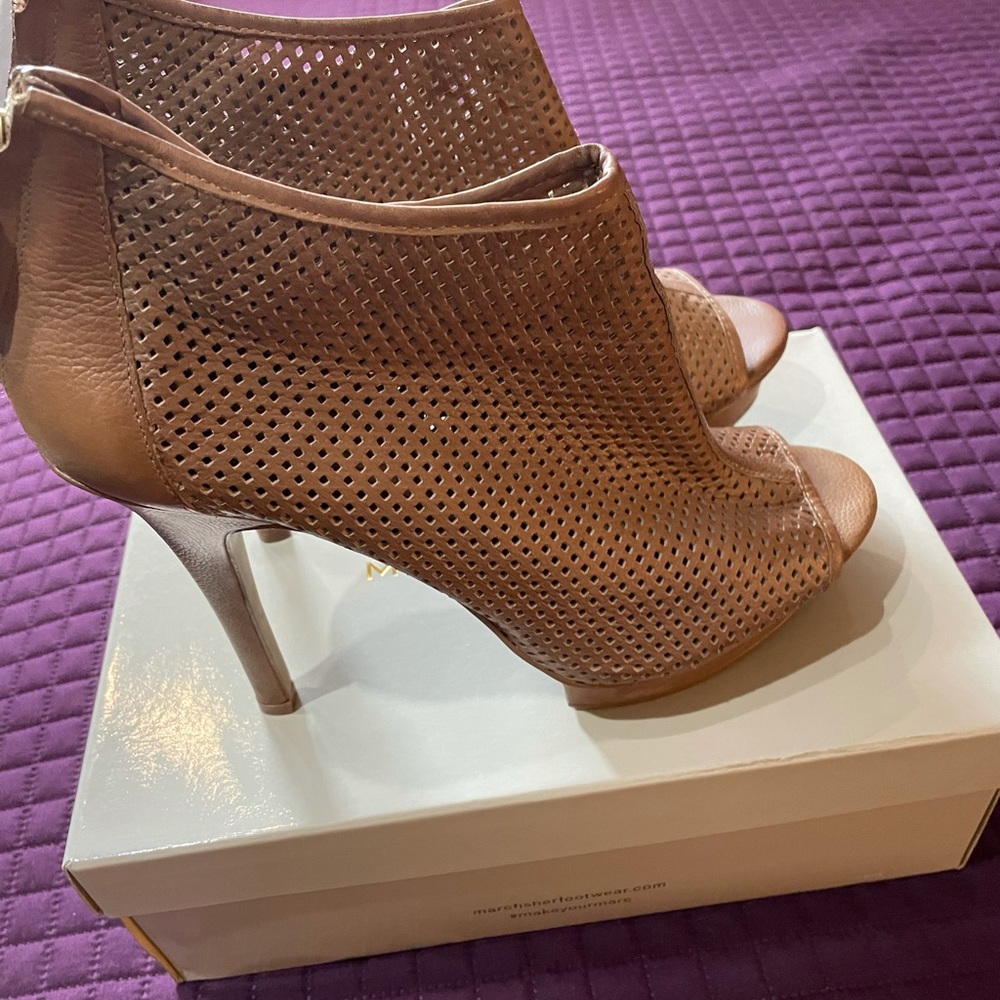 BCBG Booties size 10